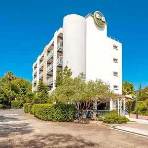 Hotel B&B Hotel Hyeres, Hyères